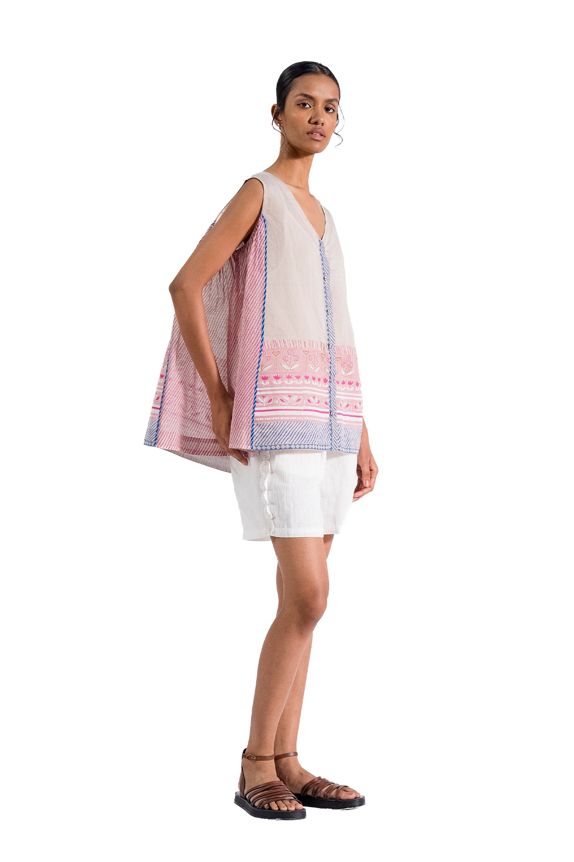 COSMOS SLEEVELESS  TOP